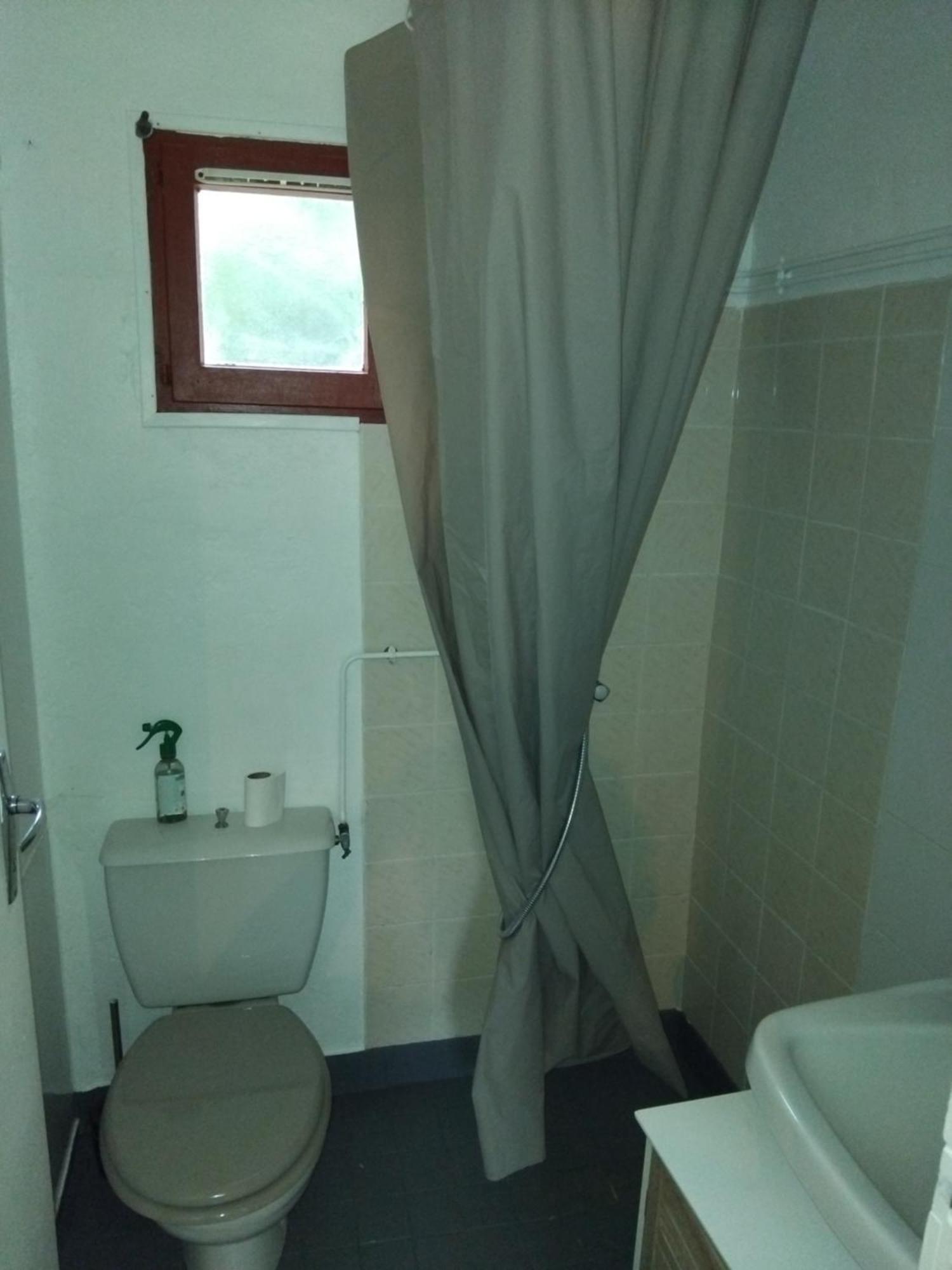 Maisonnette Pour Detente Ou Travail Saint-Aubin-de-Nabirat Dış mekan fotoğraf